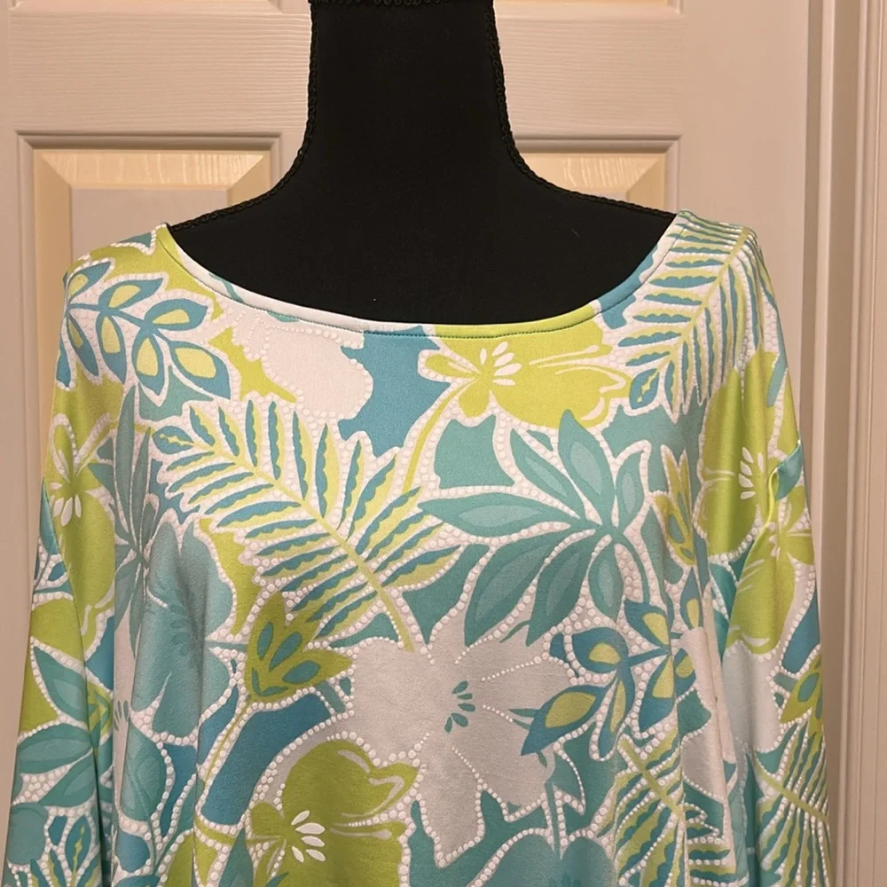Ruby Rd. Blue and Green Patterned Top - Picture 2 of 5